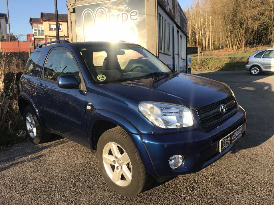Imagen TOYOTA RAV4 2.0i 16v 4WD sol 4X4 CORTO