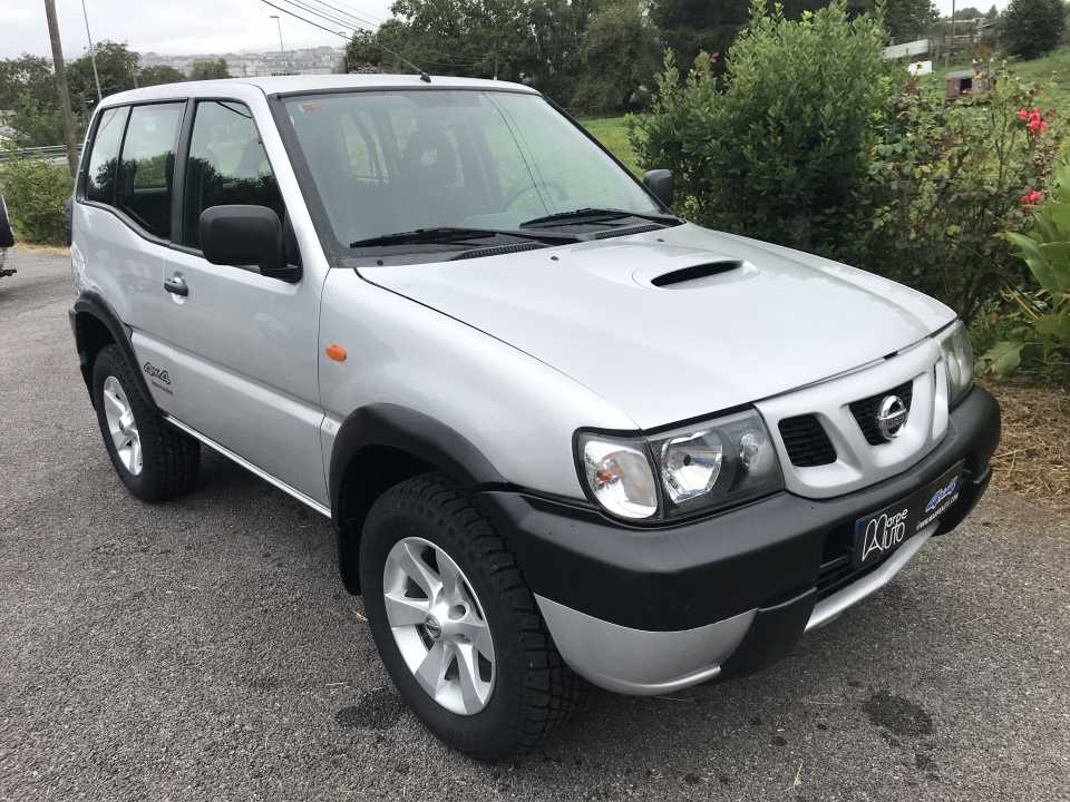 Imagen NISSAN Terrano II 2.7tdi sport