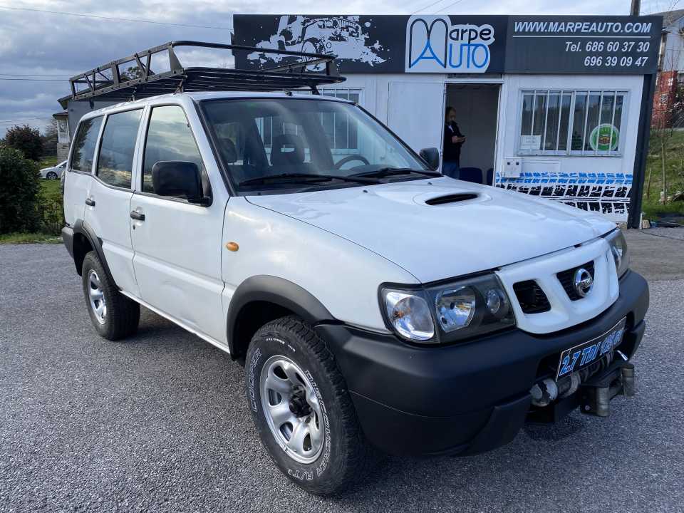 Imagen NISSAN Terrano II 2.7tdi 5p