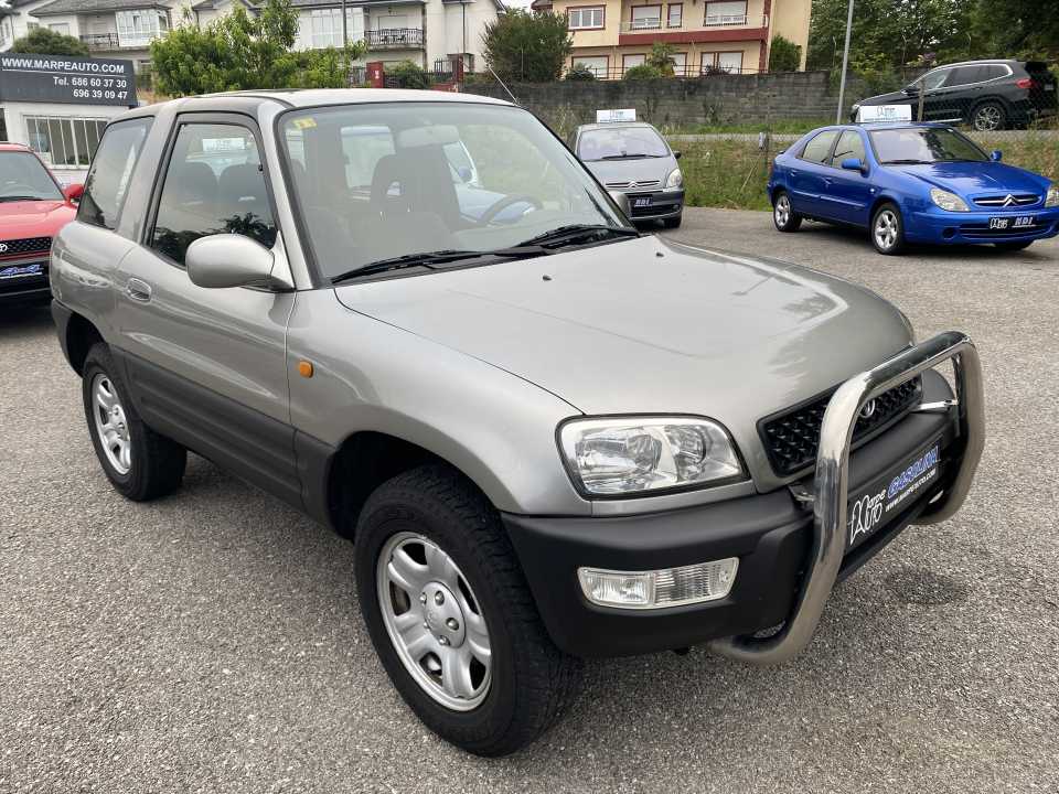Imagen TOYOTA Rav4 2.0i 16v 4x4