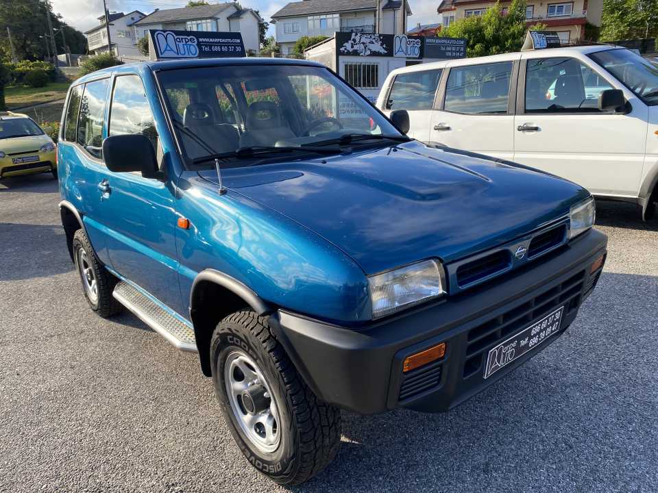 Imagen NISSAN Terrano II 2.4i 4x4