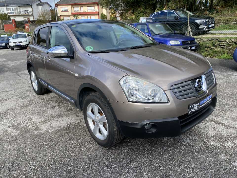 Imagen NISSAN QASHQAI 2.0i corto