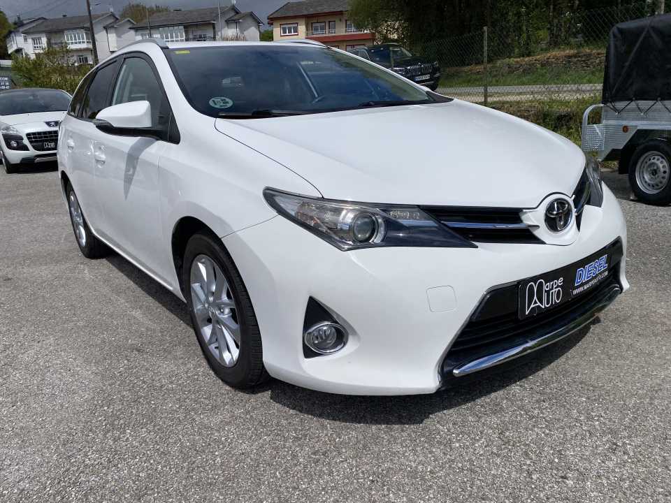Imagen TOYOTA Auris 2.0d4d  Touring Sport